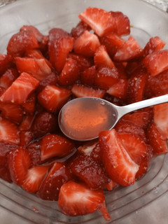 Una foto de Frutillas en su almíbar