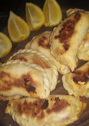 Una foto de Empanadas de salmón blanco