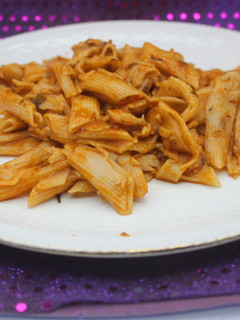 Una foto de Macarrones con atún