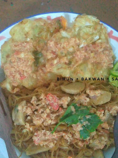 Foto resep Bihun bakwan + sambel kacang