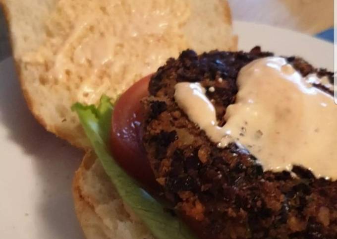 Spicy Black bean Burgers