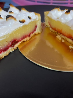 A picture of Raspberry Lemon Meringue Tart.