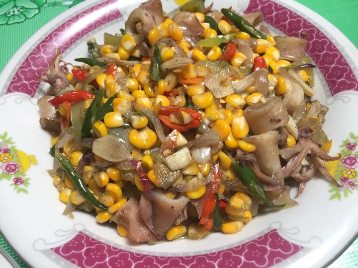 Langkah Gampang Membikin Resep  Tumis Cumi Asin Jagung Manis yang Bikin Ngiler, Enak