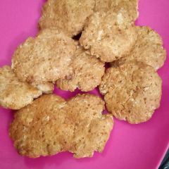 A picture of Ginger biscuits 😋.