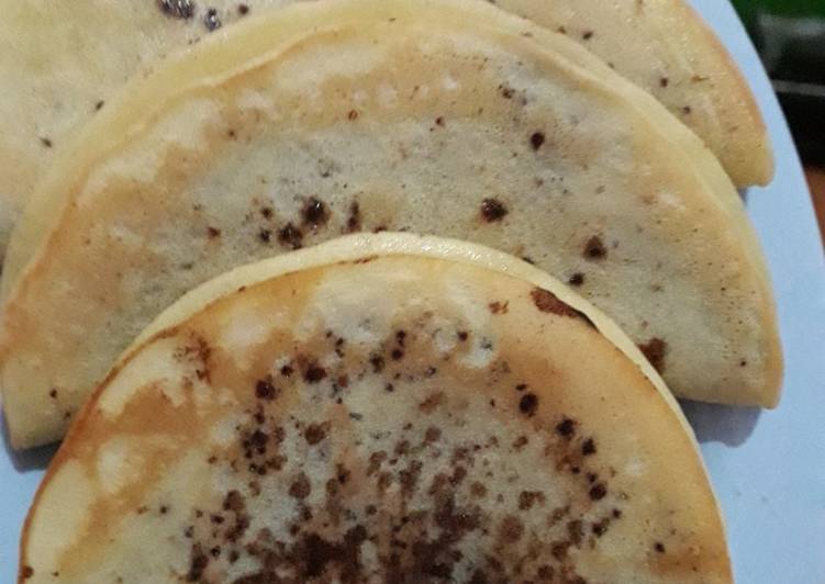 Resep Terang bulan simple oleh Nurul Amaliah Abdillah - Cookpad