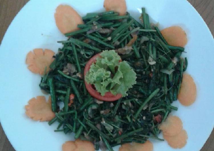 Resep Tumis pakis yang Lezat