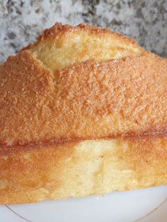 Una foto de Bizcocho de coco (sin harina, low carb)