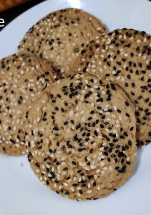 A picture of Tahini Sesame Cookies.