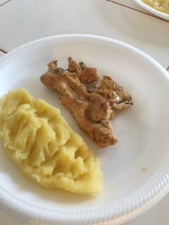 Una foto de Pechuga de pollo con papa