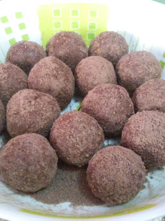 Una foto de Trufas caseras de chocolate