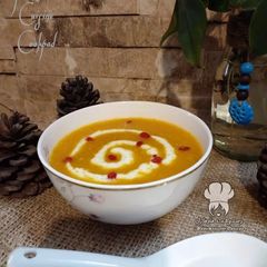 A picture of Easy peasy Pumpkin soup.