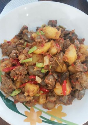 Foto resep Sambal Goreng Ati Ampela Peteuy :)