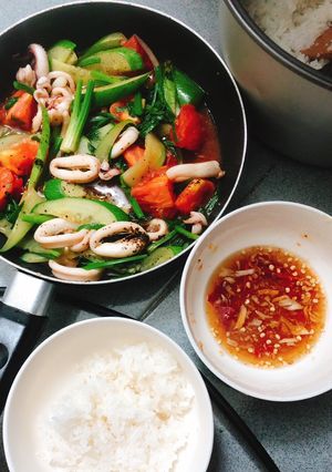Hình của món Mực xào dưa cà.