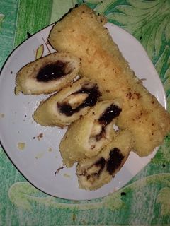 Foto resep Roti tawar isi pisang coklat lumerrrrr