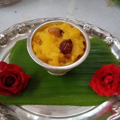 A picture of Kesari bath Karnataka style.