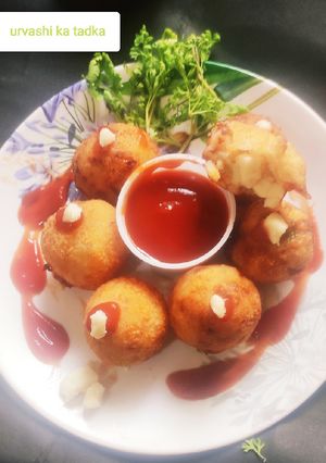 ચીઝ પોટેટો બોલસ (Cheese Potato Boll Recipe In Gujarati) રેસીપી મુખ્ય ફોટો