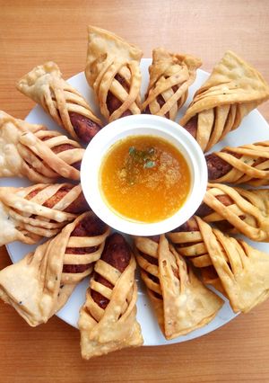 A picture of Instant Aloo Semosas.