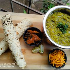 A picture of Veg Hydrabadi Khicdi.
