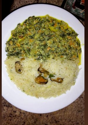 Una foto de Guiso de acelga/arroz con choritos