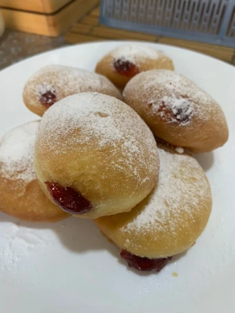 Easy Steps to Make Bomboloni the Can Spoil the Tongue Appealing