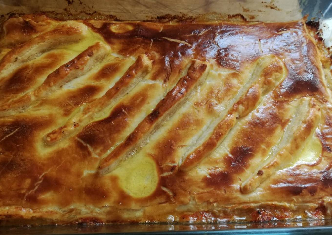 Pastel de patata, carne picada, mozzarella y parmesano