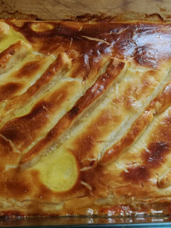 Una foto de Pastel de patata, carne picada, mozzarella y parmesano