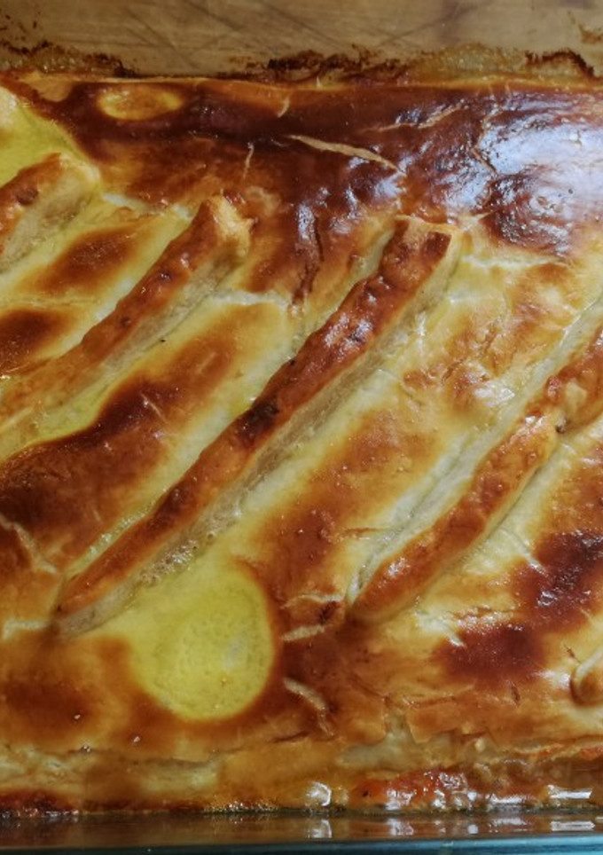 Una foto de Pastel de patata, carne picada, mozzarella y parmesano