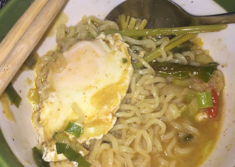 Mie Instan Kuah Tom Yam