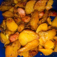 A picture of Spicy Fried potatoes and sausage.
