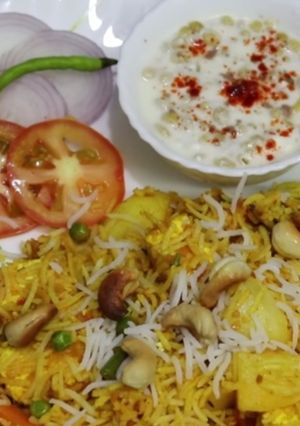 વેજ બિરયાની (Veg. Biryani Recipe In Gujarati) રેસીપી મુખ્ય ફોટો
