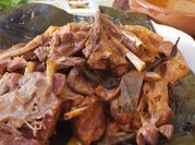 A picture of spices bay leaf