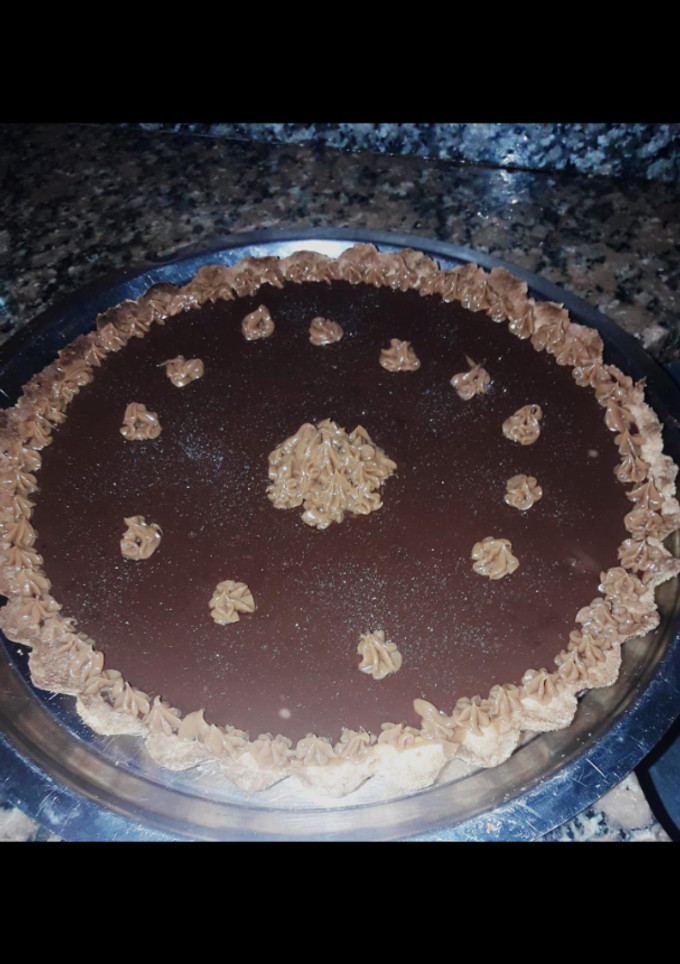 Una foto de Tarta tofy🍰🍫