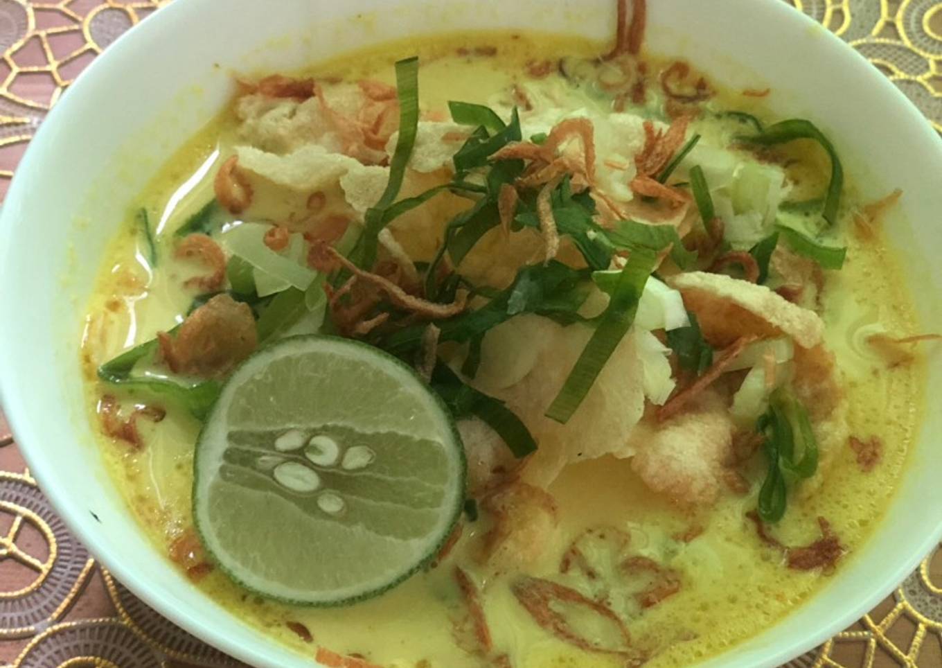 Soto kuning bogor kuah Susu