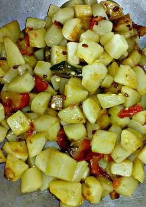মেথি আলু চচ্চড়ি(methi aloo chorchori recipe in Bengali) রেসিপির প্রধান ছবি