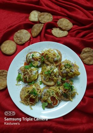 পাপড়ি চাট (paapri chaat recipe in Bengali) রেসিপির প্রধান ছবি