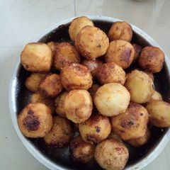 A picture of Modak.