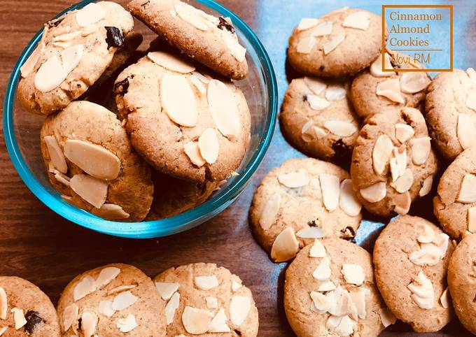 Cinnamon Almond Cookies