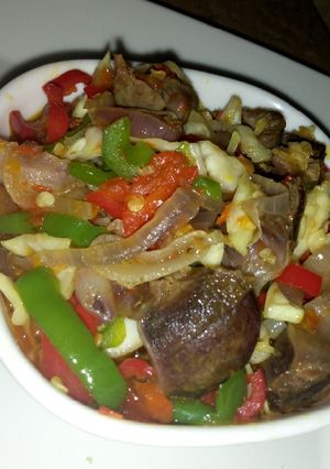 A picture of Gizzard Cabbage Sauce.
