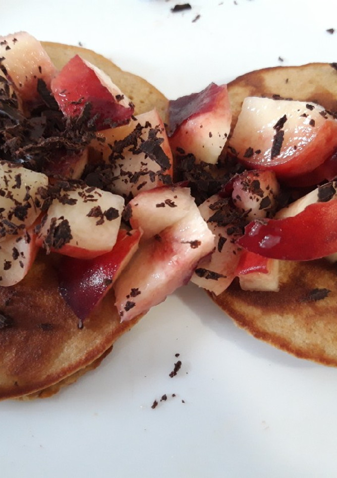 Una foto de Tortitas de trigo sarraceno, coco y almendras