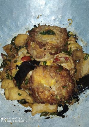 Foto resep Oseng telur tahu tomat