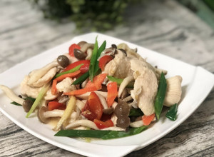 鴻喜菇雞肉片 的食譜成品照片