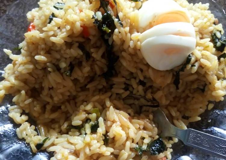 Simple Way to Prepare Homemade Simple jollof rice &amp; veggies