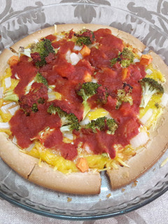 Una foto de Pizza sin gluten vegana🍕