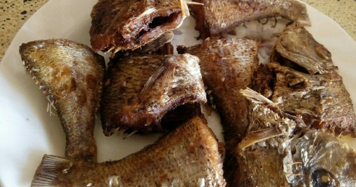 Fried Fish Recipe by phidilliah Njoya - Cookpad