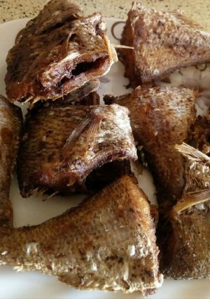 A picture of Fried fish.