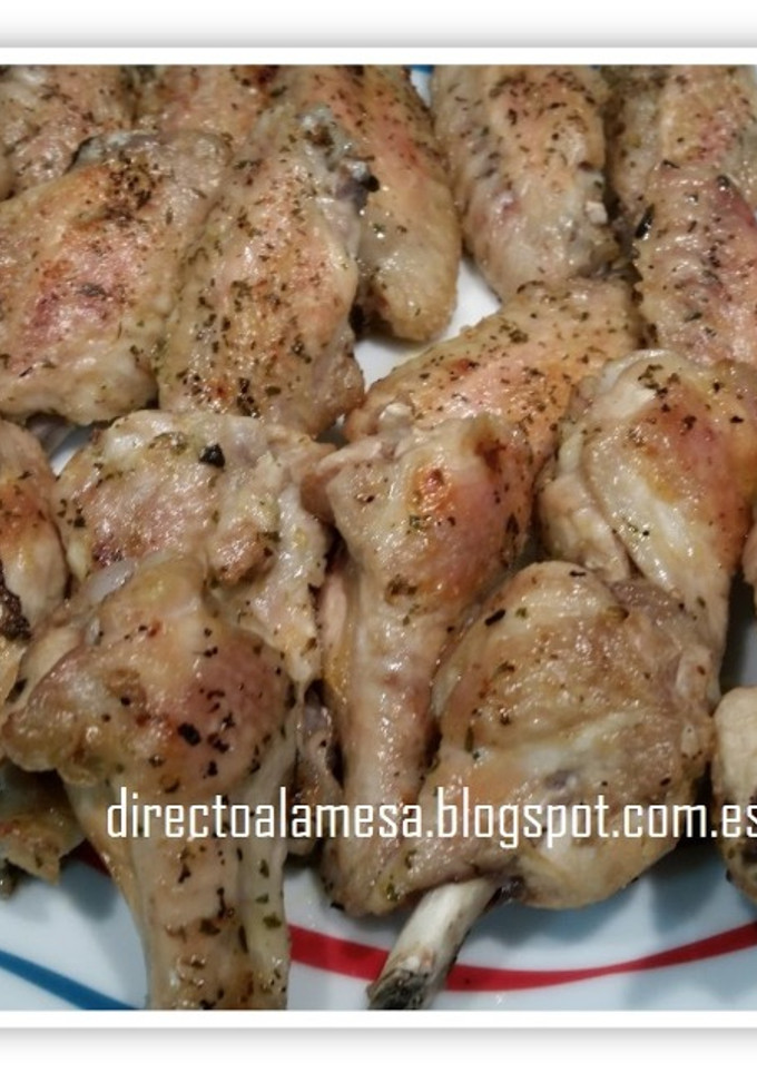 Una foto de Alitas de pollo "light"