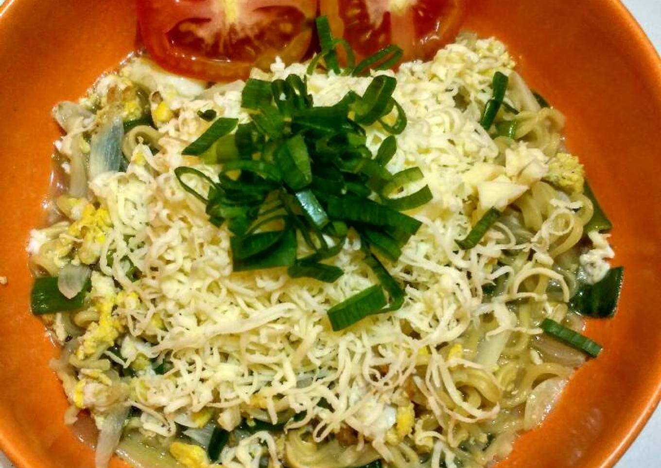 Langkah Mudah untuk Menyiapkan 2. Mie Rebus Toping Keju Anti Gagal