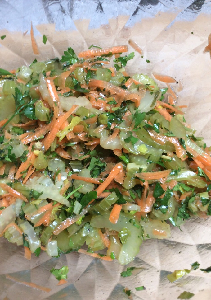 Una foto de Ensalada e apio cocido