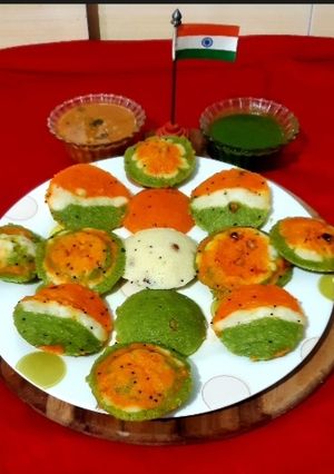 A picture of Tiranga Rava Idli.