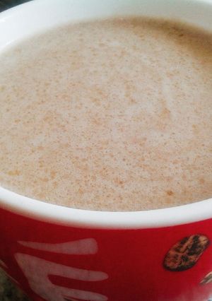 Una foto de Maca con leche y chocolate